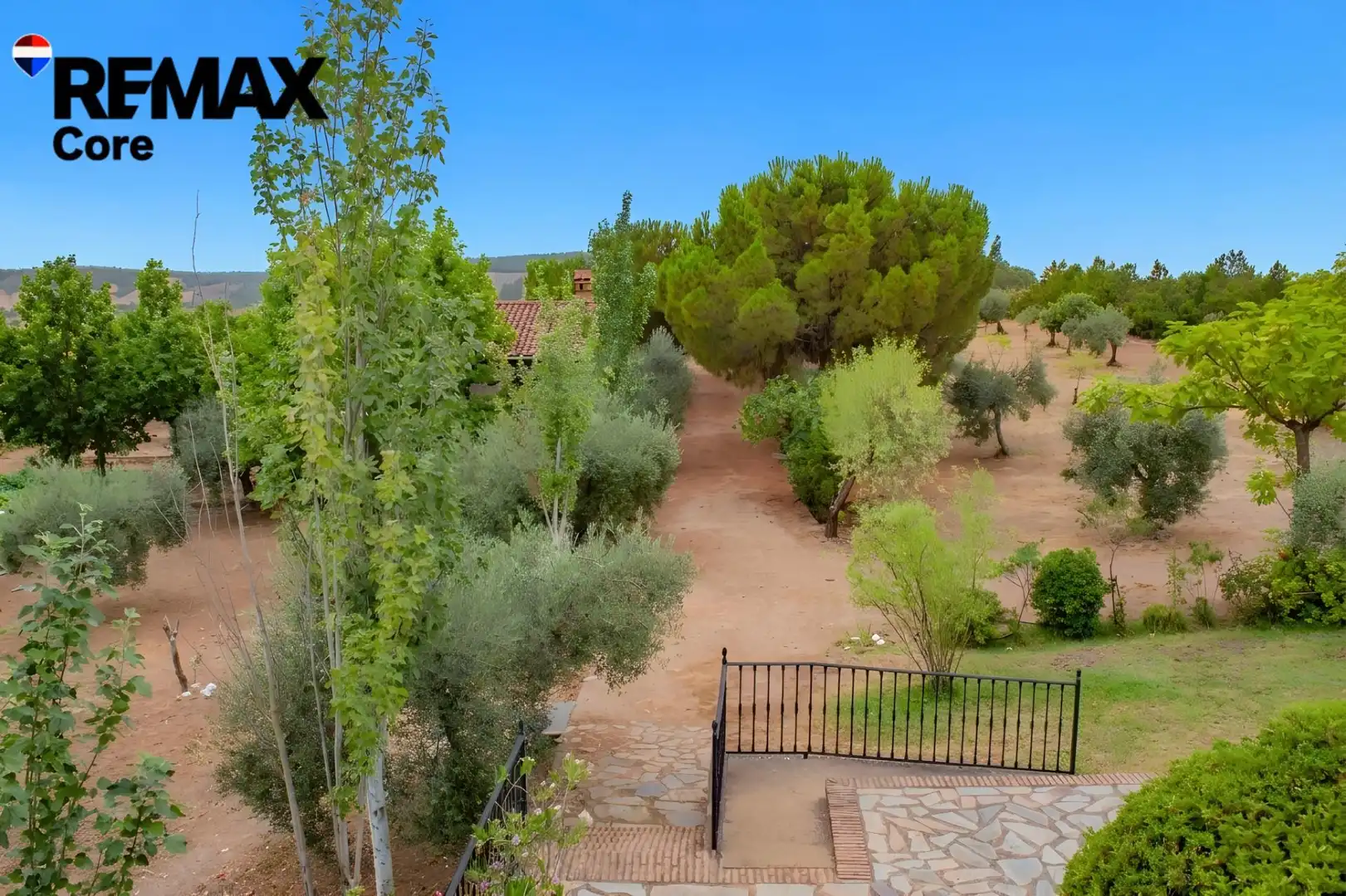 Jardí de Casa o xalet en venda en Puebla de Obando amb Aire condicionat, Calefacció i Jardí privat