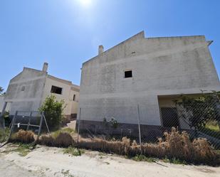 Vista exterior de Edifici en venda en Benicolet amb Piscina comunitària