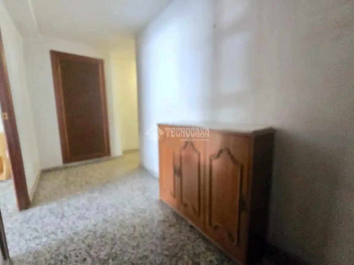 Piso en venta en Valencia con Balcón