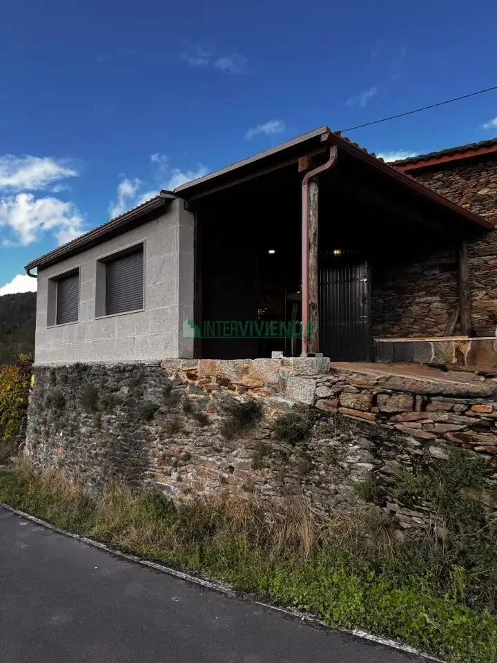 Exterior view of Country homes for sale in Pantón  with Heating and Private garden