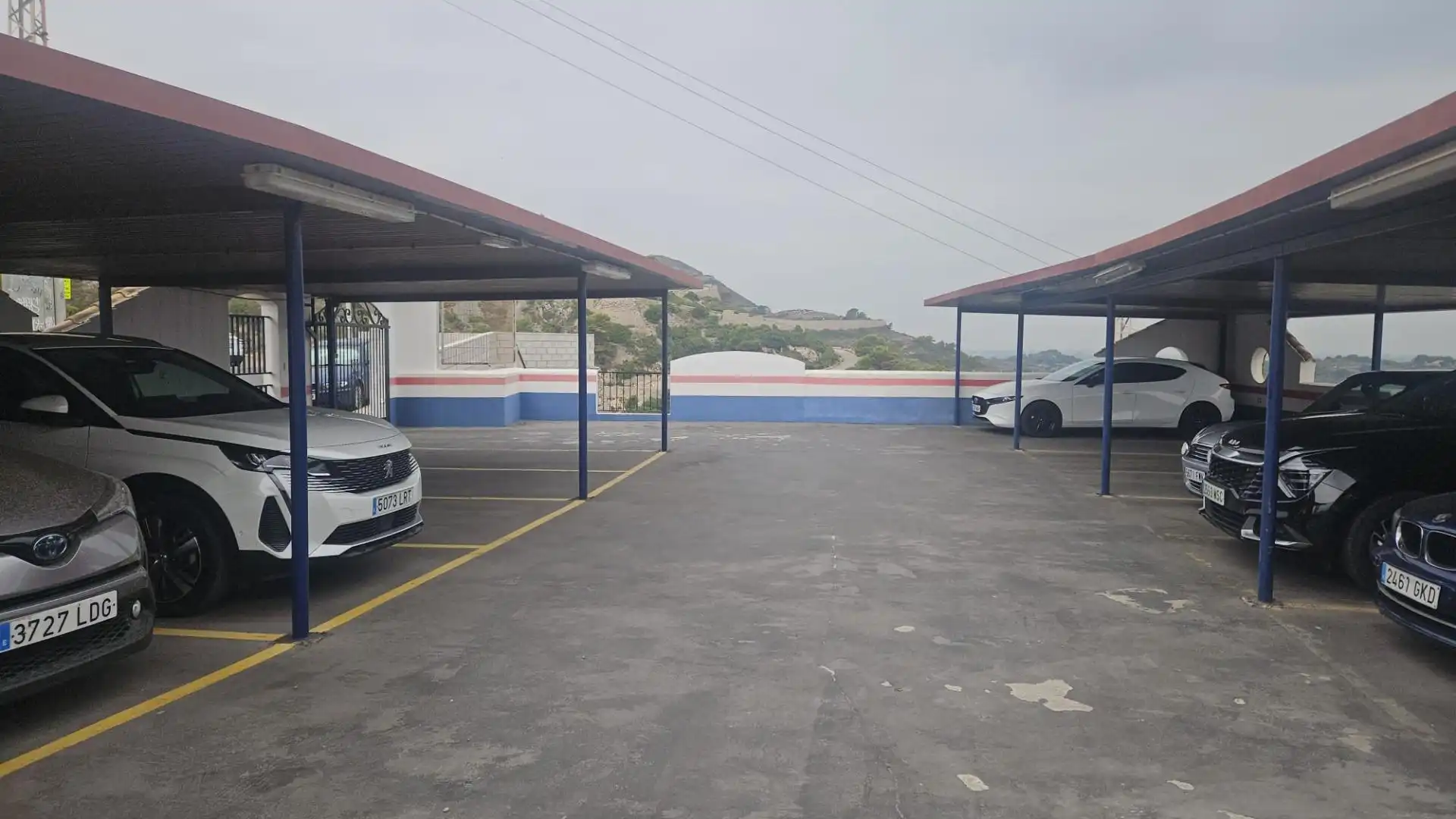 Parking de Dúplex en venta en Cullera con Aire acondicionado, Amueblado y Balcón