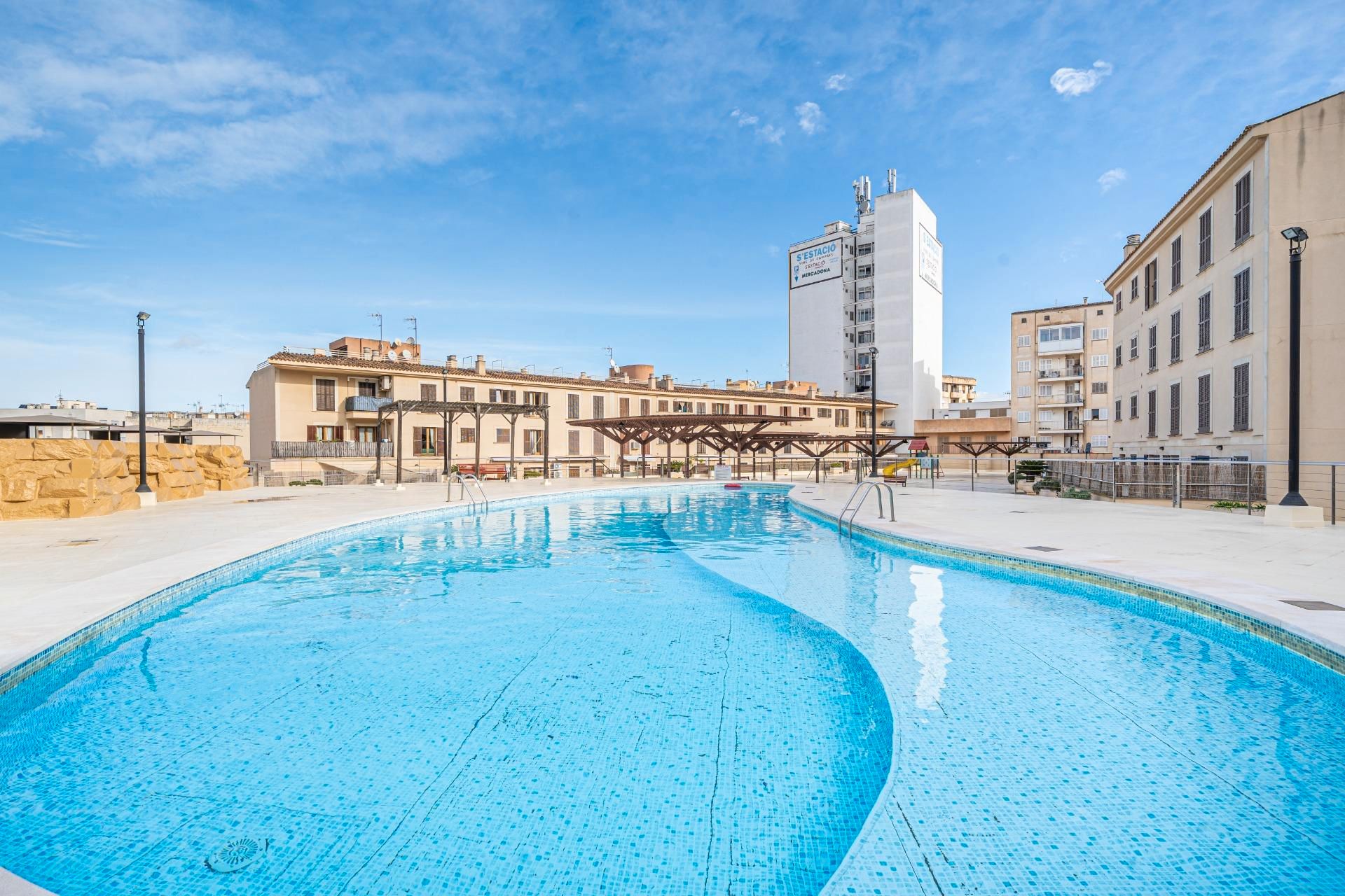 Swimming pool of Flat for sale in Manacor  with Heating, Furnished and TV