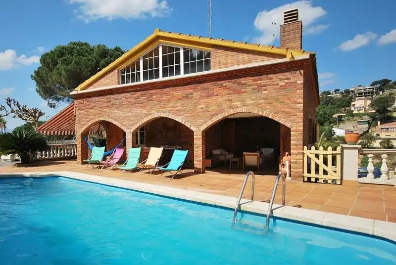 Piscina de Casa o chalet en venta en Maçanet de la Selva con Calefacción, Jardín privado y Piscina