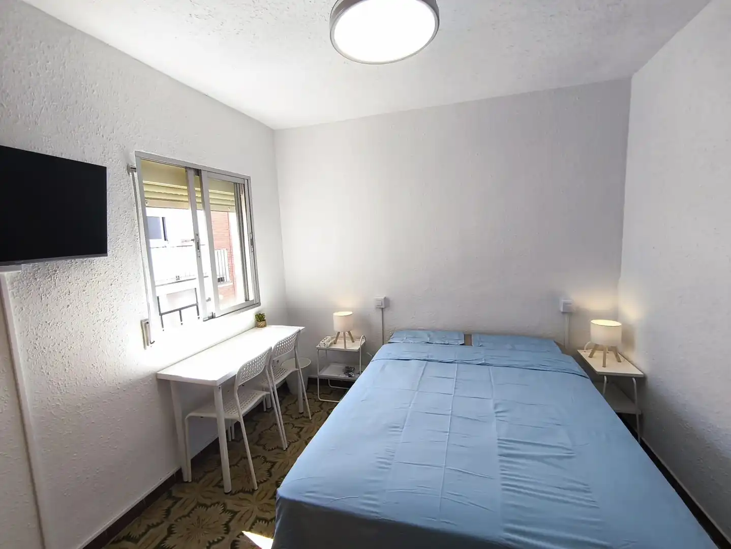 Habitación de Piso para compartir en Madrid con Calefacción, Terraza y Amueblado