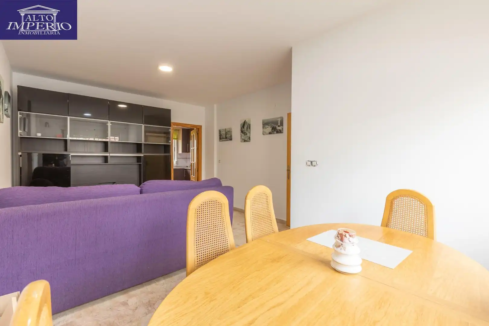Casa adosada en venta en MARTE, 21, Ogíjares