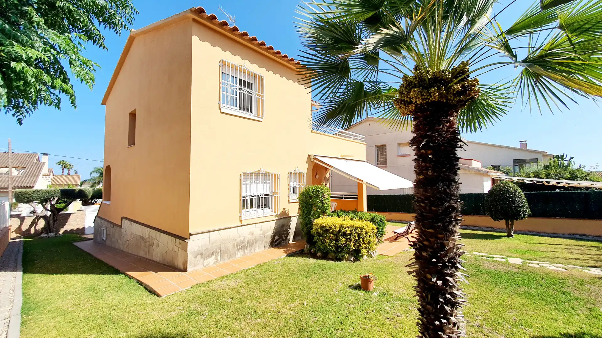 Exterior view of Houses for sale in Calafell  with Heating, Private garden and Terrace
