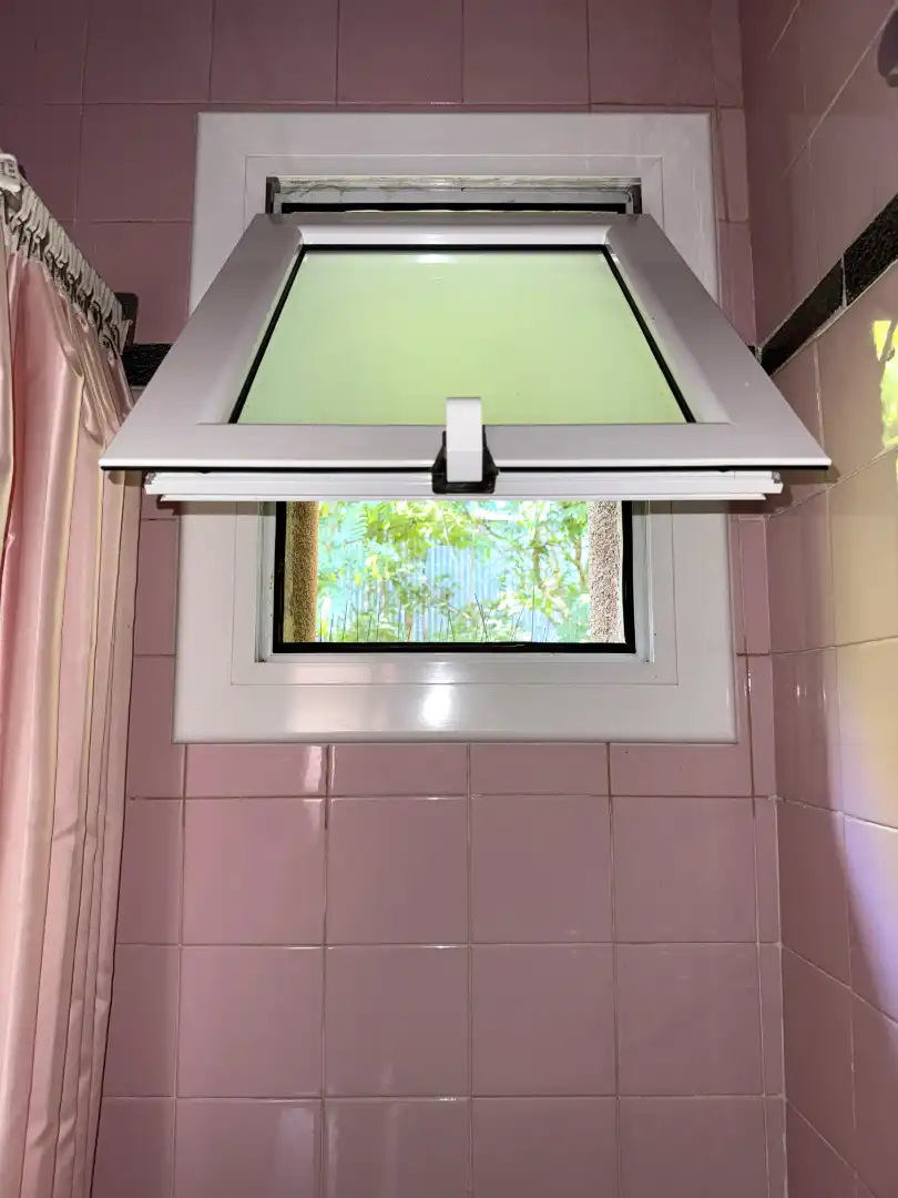 Garden of Flat for sale in Barcelona  with Air Conditioner, Heating and Parquet flooring