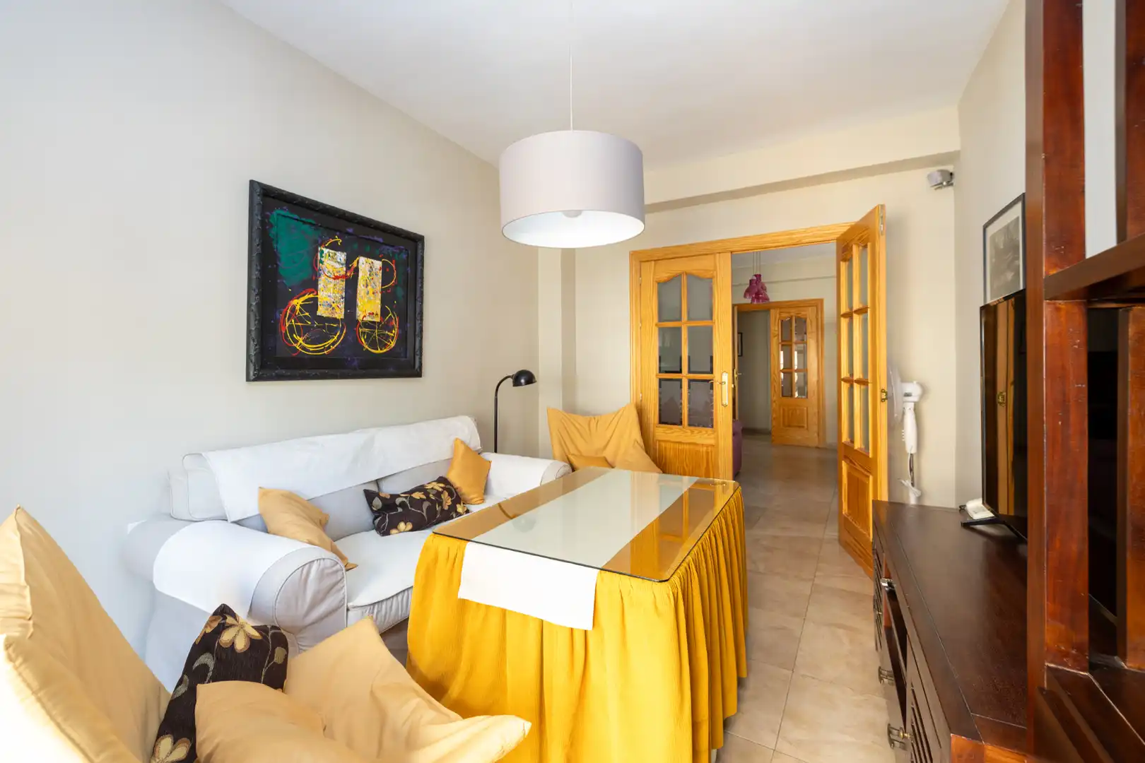 Living room of Flat for rent in Granada  with Air Conditioner, Furnished and Washing machine