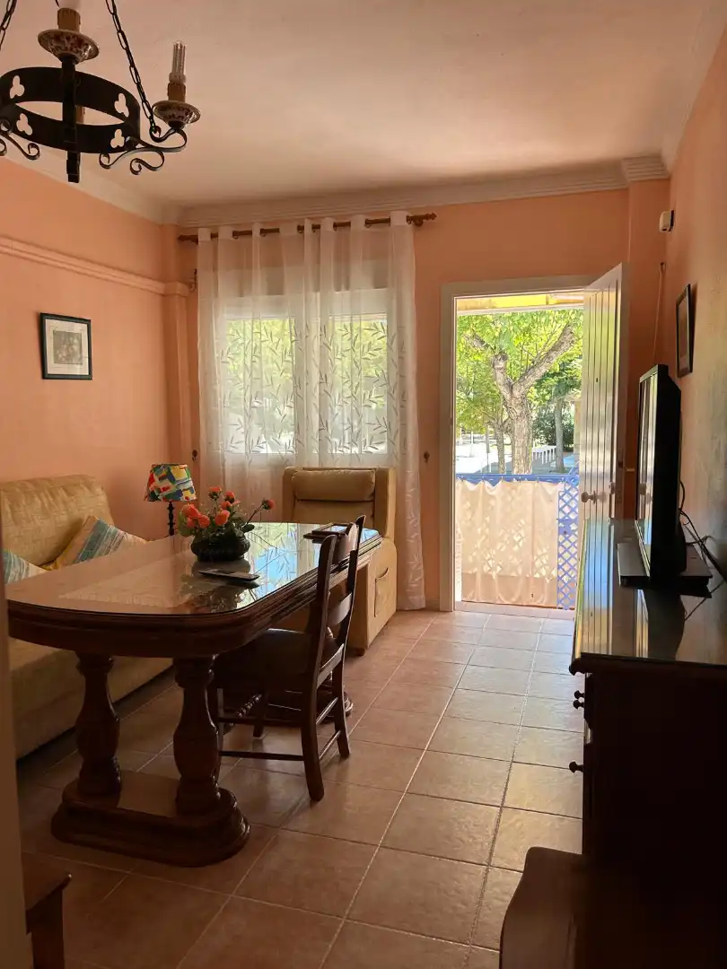 Comedor de Apartamento de alquiler en Islantilla con Terraza, Amueblado y Lavadora