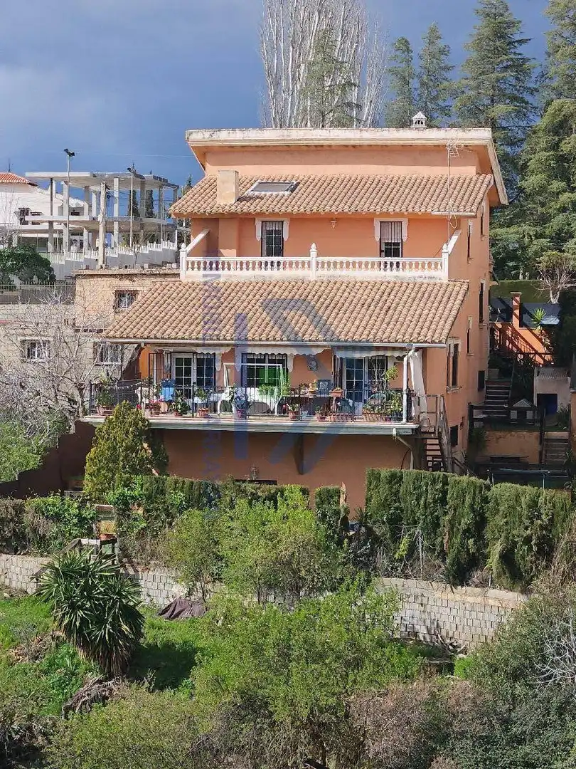 Chalet con terraza en venta en Gójar, imagen 86