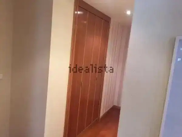 Dormitori de Àtic en venda en  Zaragoza Capital amb Aire condicionat, Piscina i Balcó