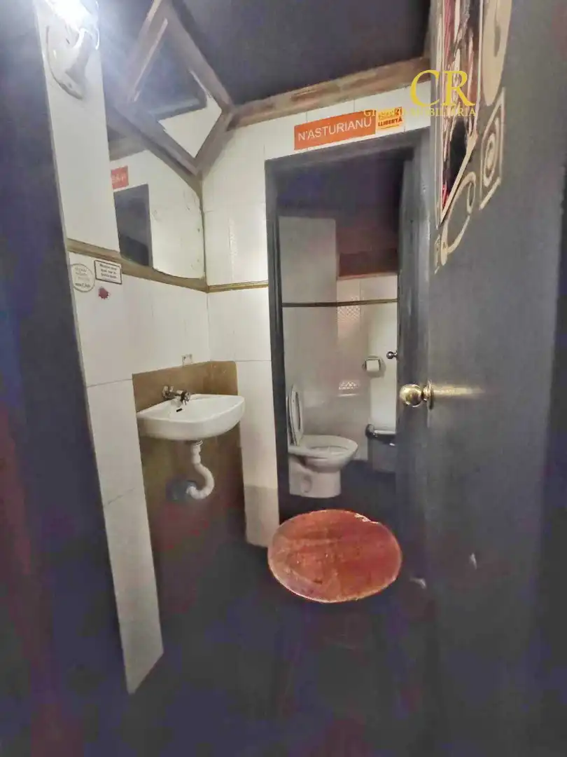 Baño de Piso en venta en Gijón  con Amueblado