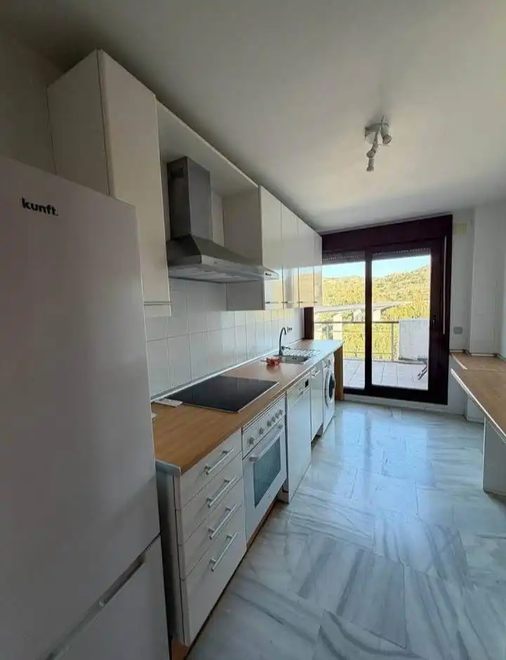 Apartamento con piscina en venta en Los Flamingos, imagen 11