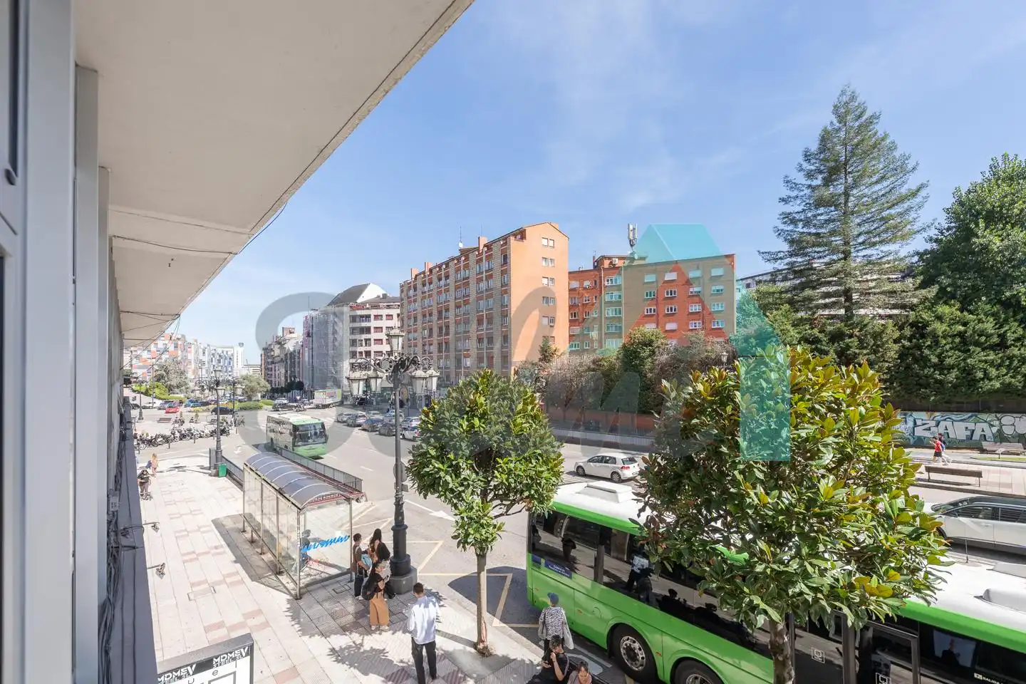 Flat for rent in Calle Real Oviedo, Masip