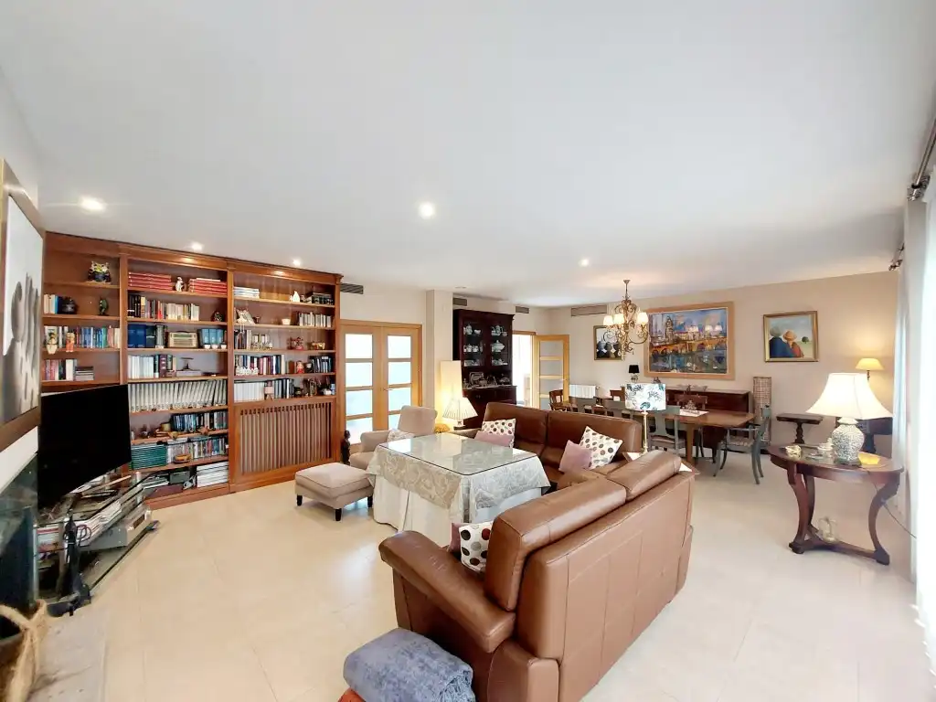 Sala d'estar de Casa o xalet en venda en Badajoz