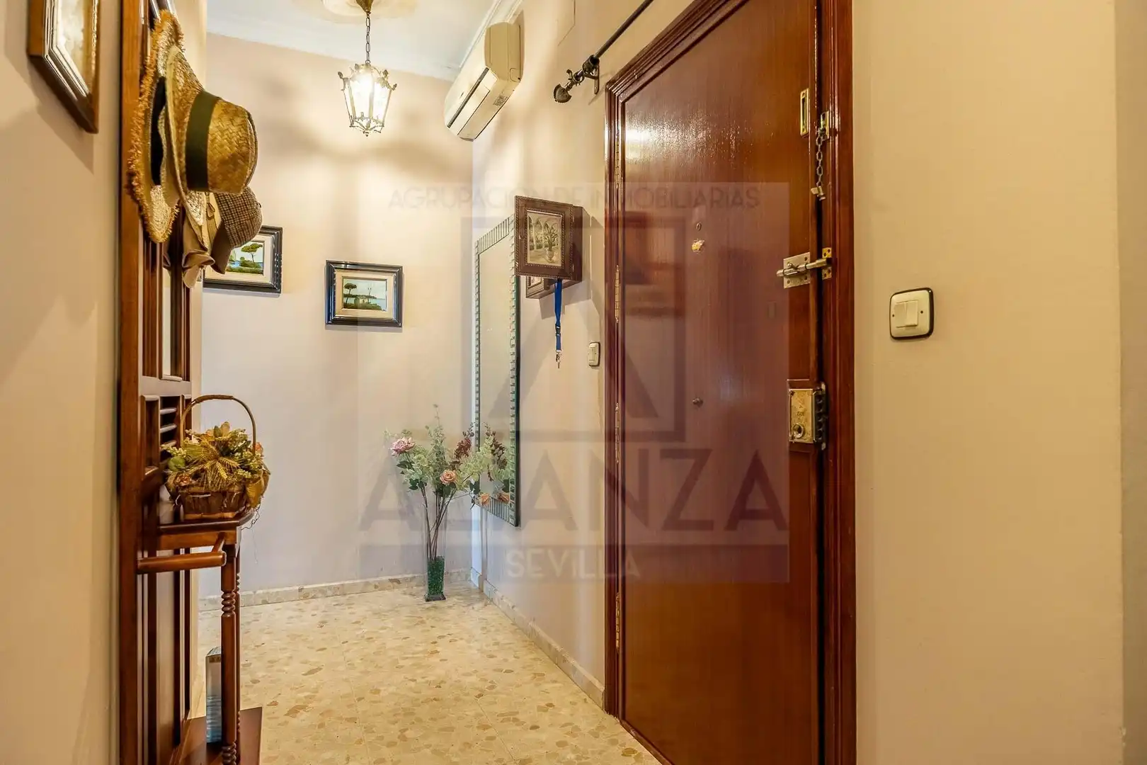 Casa o chalet en venta en Salteras con Aire acondicionado, Jardín privado y Piscina