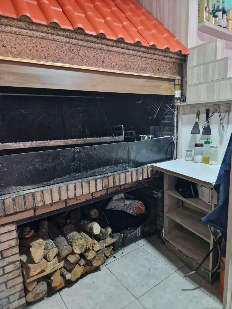 Commercial properties for rent in A Baña    with Furnished
