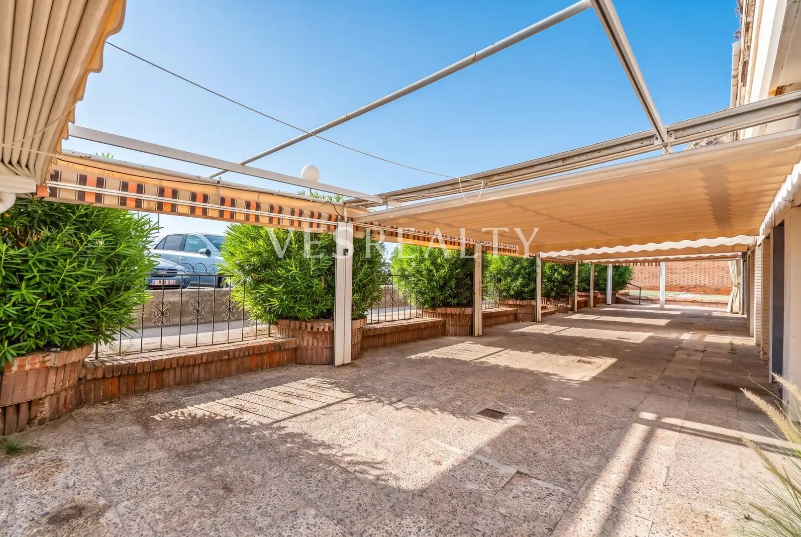 Local comercial de lloguer a Playa de San Juan - El Cabo de las Huertas, imagen 3