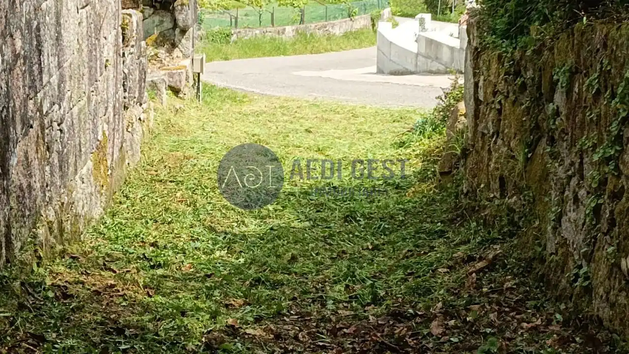 Finca rústica en venta en Gondomar con Calefacción y Jardín privado