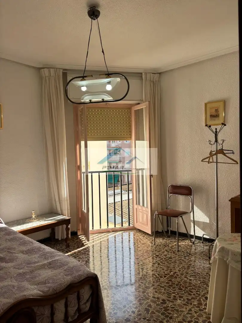 Terraza de Piso en venta en Elche / Elx con Balcón