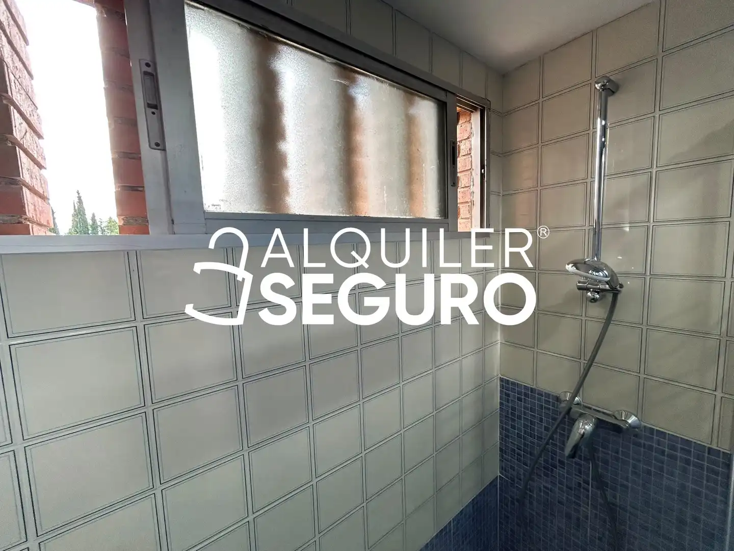 Baño de Casa o chalet de alquiler en Rivas-Vaciamadrid con Calefacción y Terraza