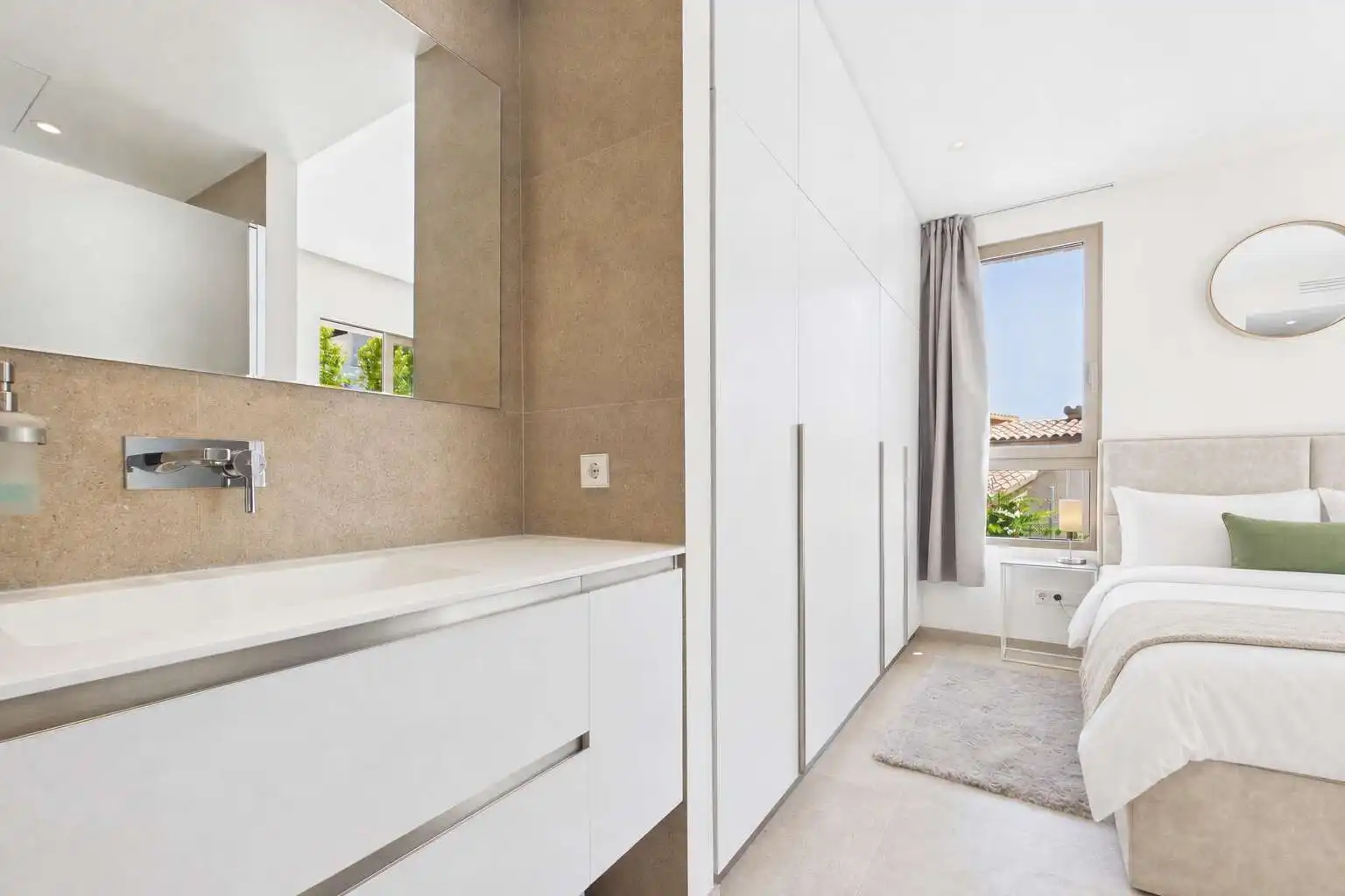 Badezimmer von Einfamilien-Reihenhaus zum Verkauf in Capdepera mit Klimaanlage, Terrasse und Möbliert