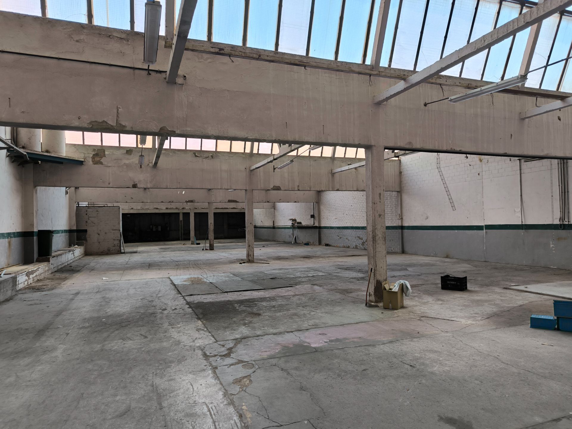Industrial buildings to rent in Sant Fost de Campsentelles