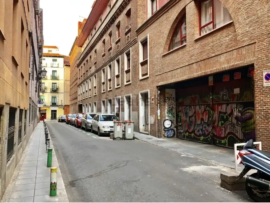 Einzelparkplatz zur Miete in Amaniel 31, imagen 3