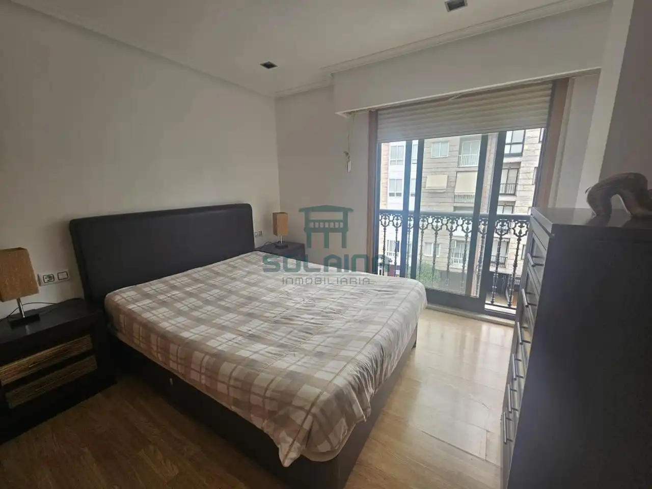 Schlafzimmer von Wohnungen zur Miete in Barbadás mit Heizung, Möbliert und Balkon