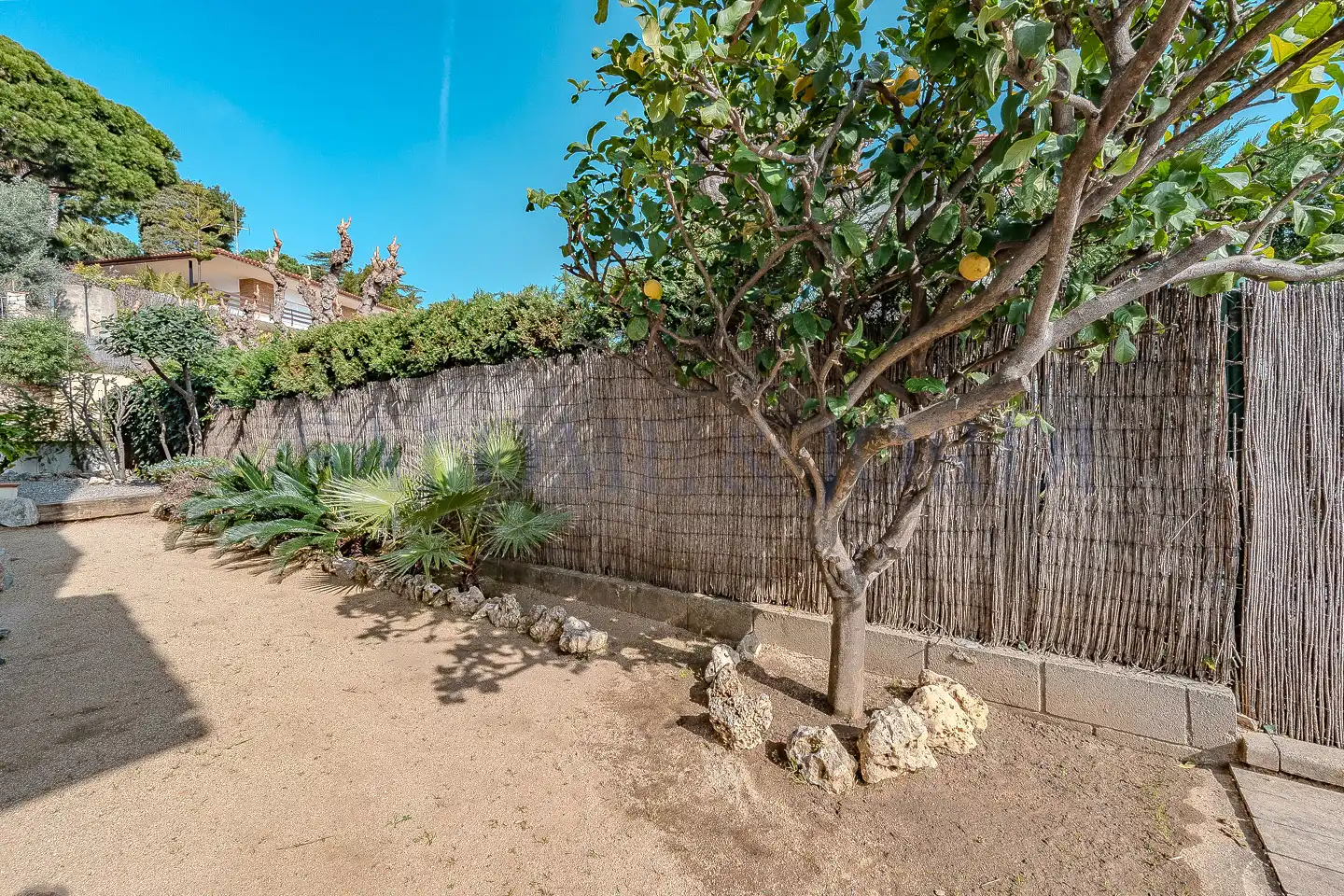 Garten von Einfamilien-Reihenhaus zum Verkauf in Sant Andreu de Llavaneres mit Heizung, Privatgarten und Parkett