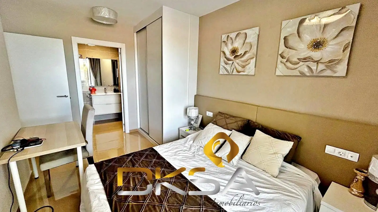 Habitación de Planta baja en venta en Torre la Sal