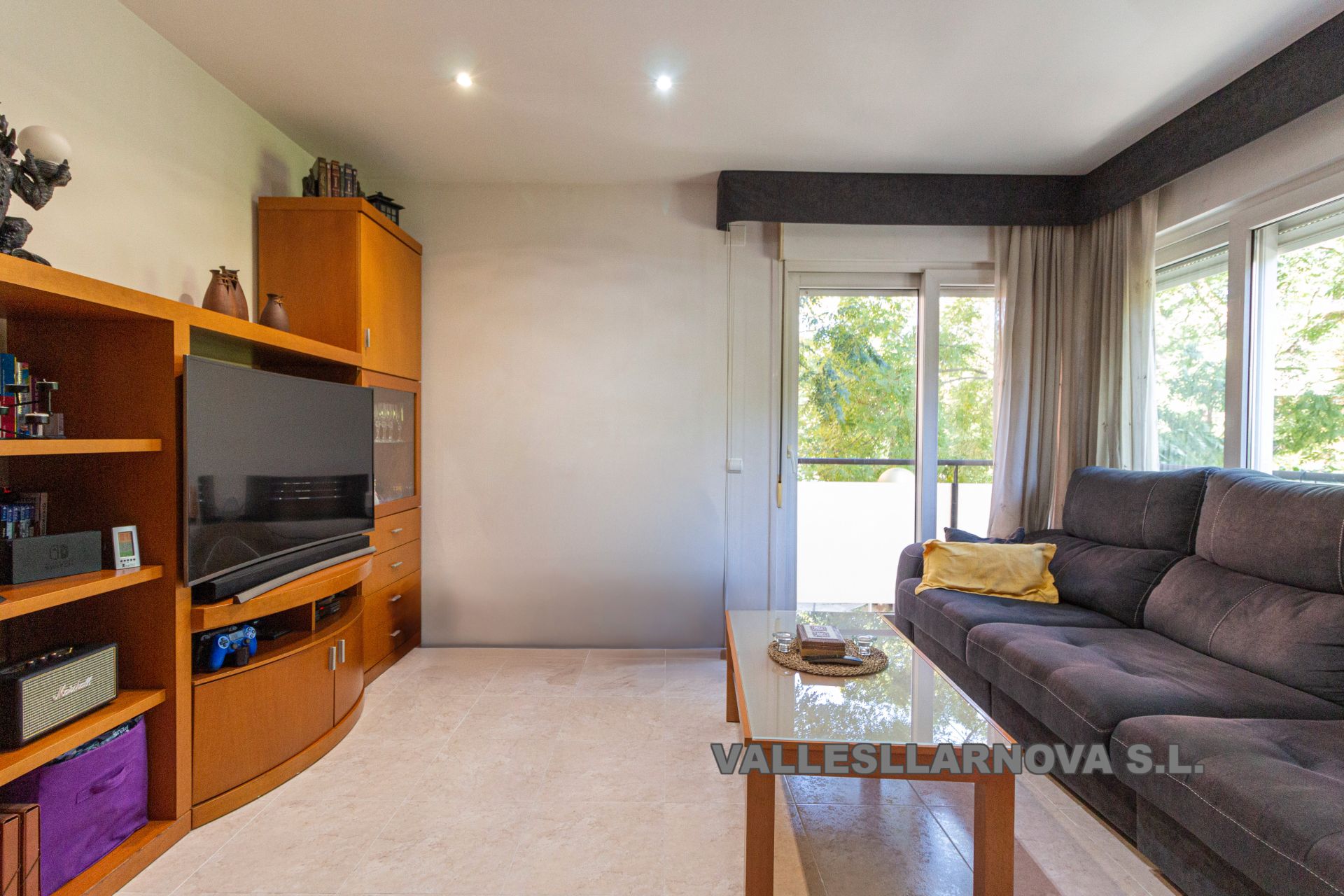 Living room of Flat for sale in Mollet del Vallès  with Heating, Parquet flooring and Balcony