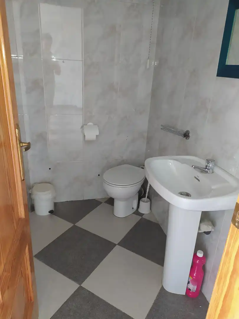 Baño de Local en venta en Linares
