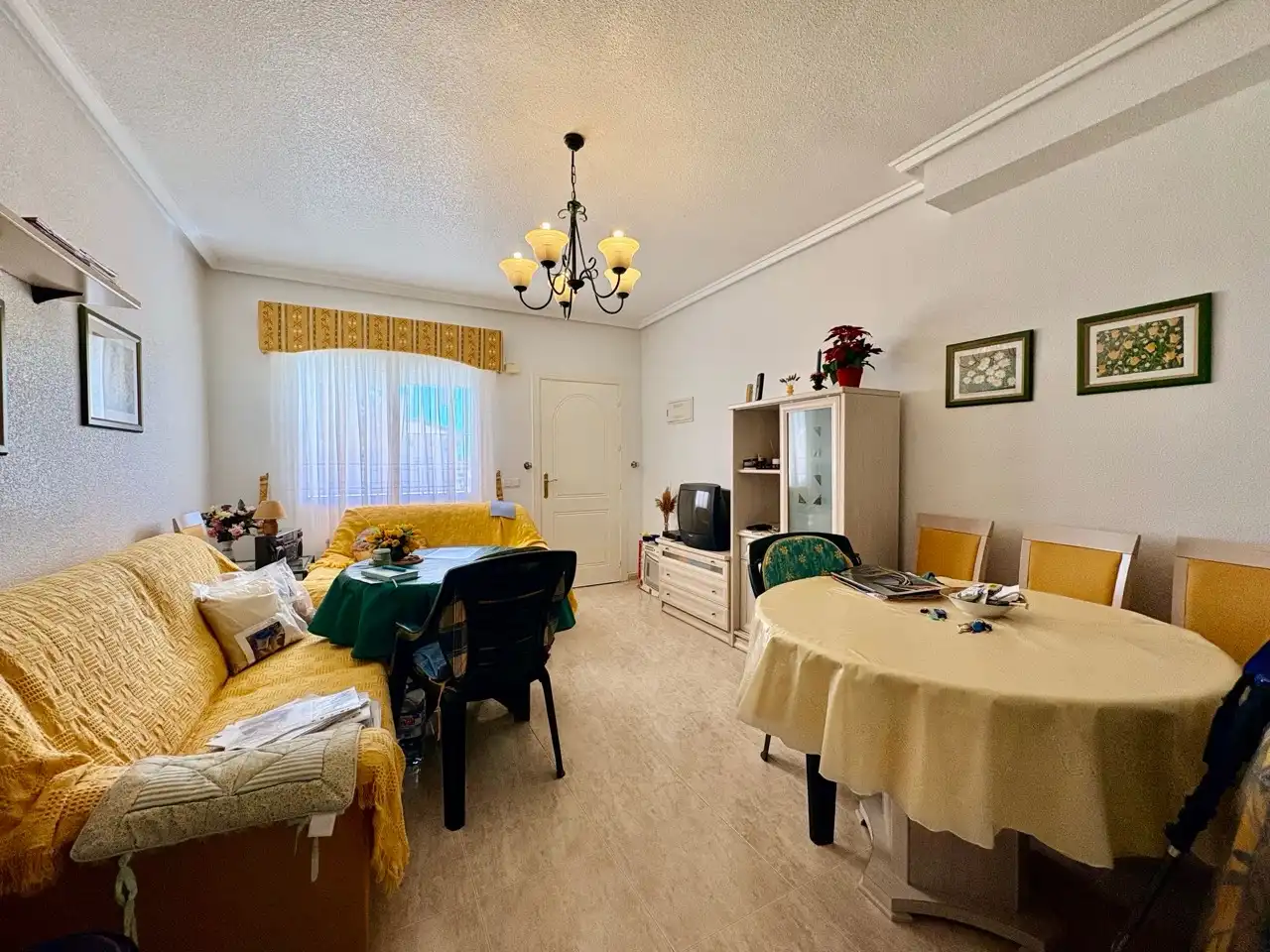 Sala de estar de Casa adosada en venta en Rojales con Terraza, Trastero y Piscina