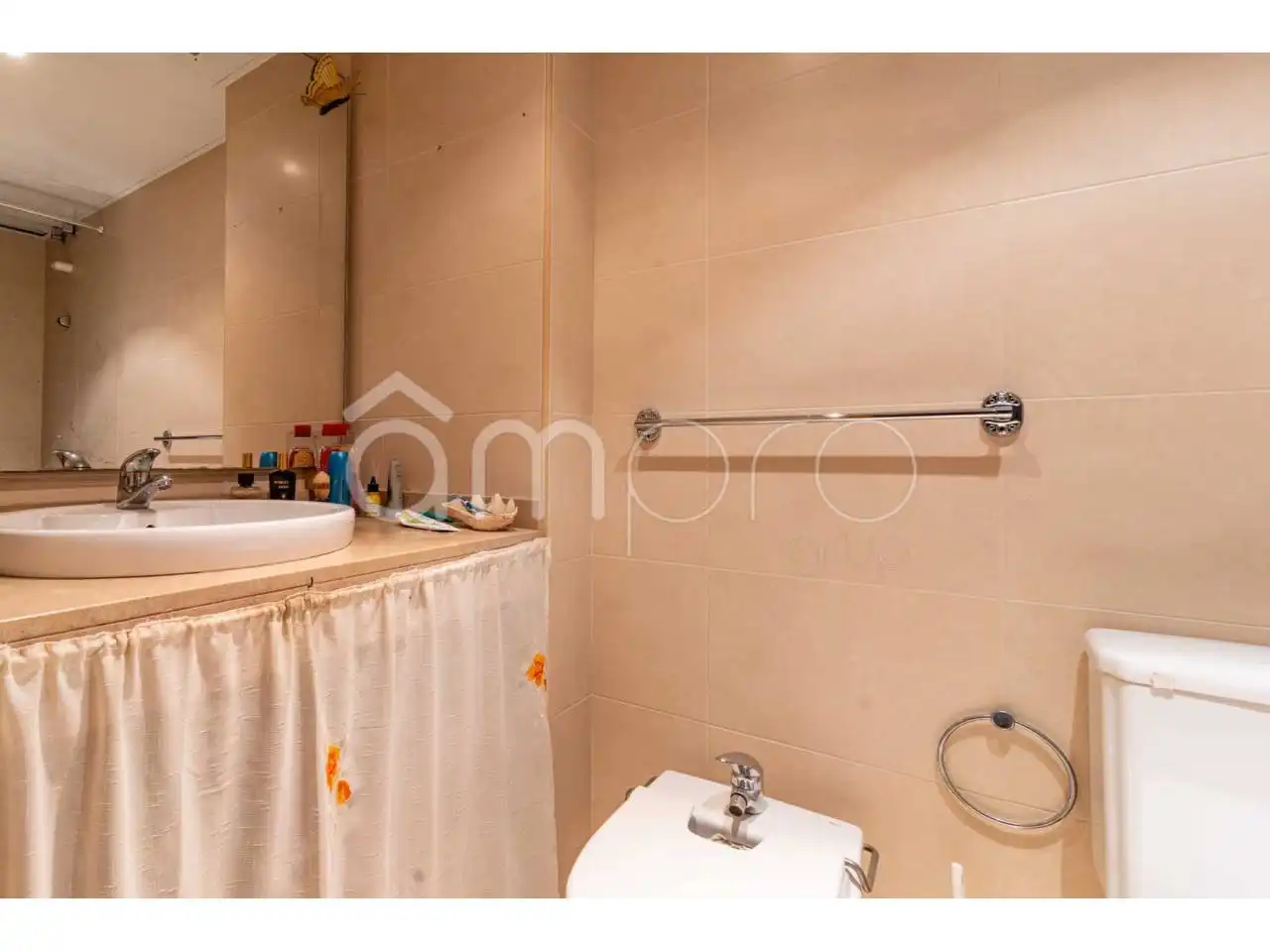 Badezimmer von Wohnung zum Verkauf in Constantí mit Klimaanlage und Terrasse
