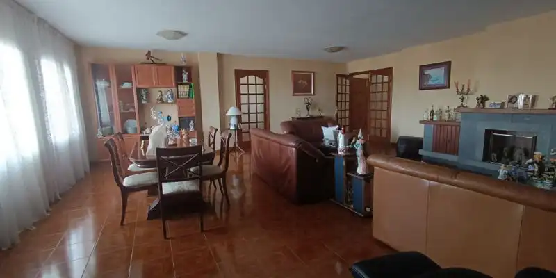 Sala d'estar de Casa o xalet en venda en Arucas amb Terrassa, Traster i Moblat