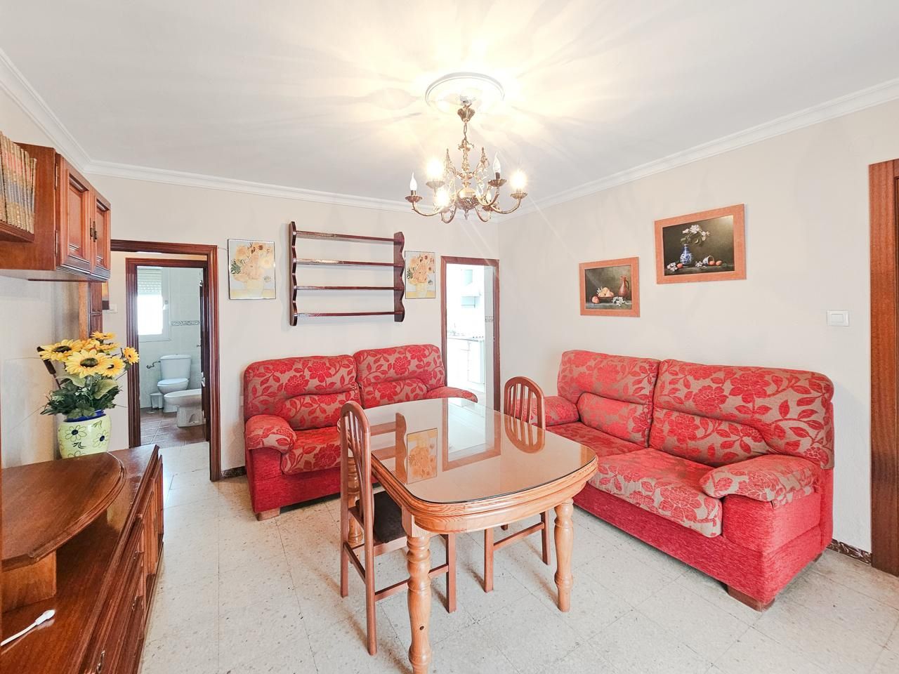 Sala d'estar de Pis de lloguer en Alcalá de Guadaira amb Moblat i Balcó