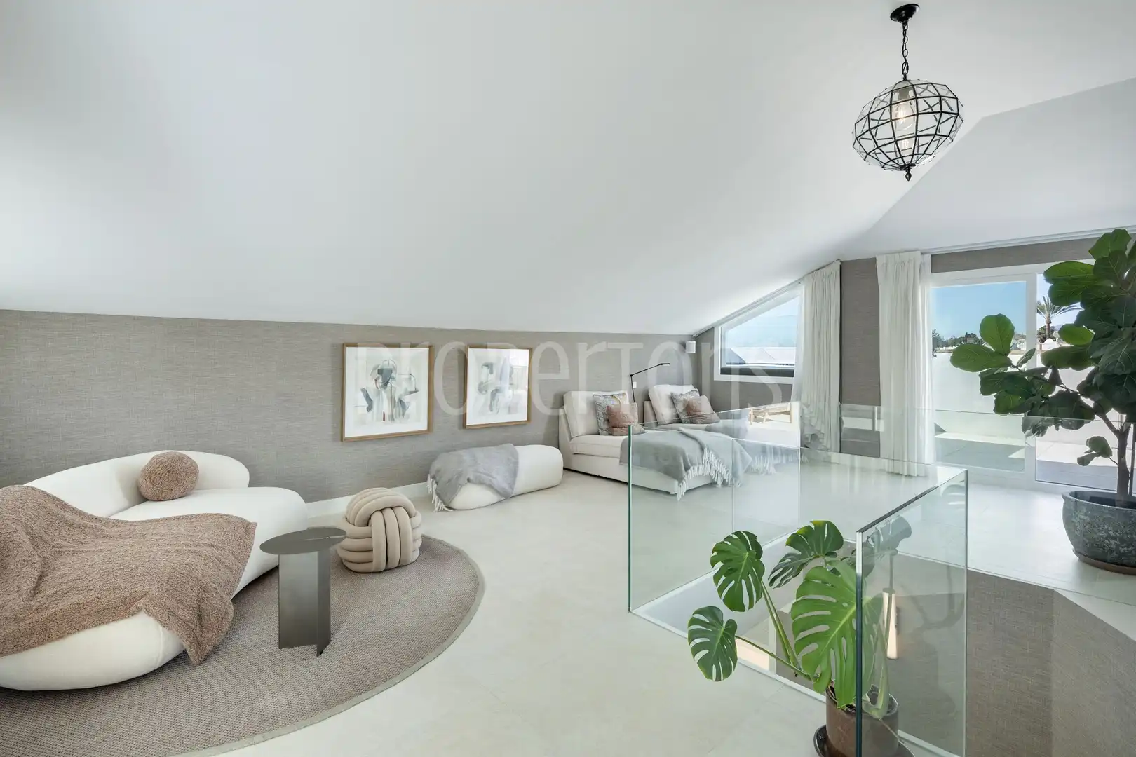 Living room of Flat for sale in Marbella