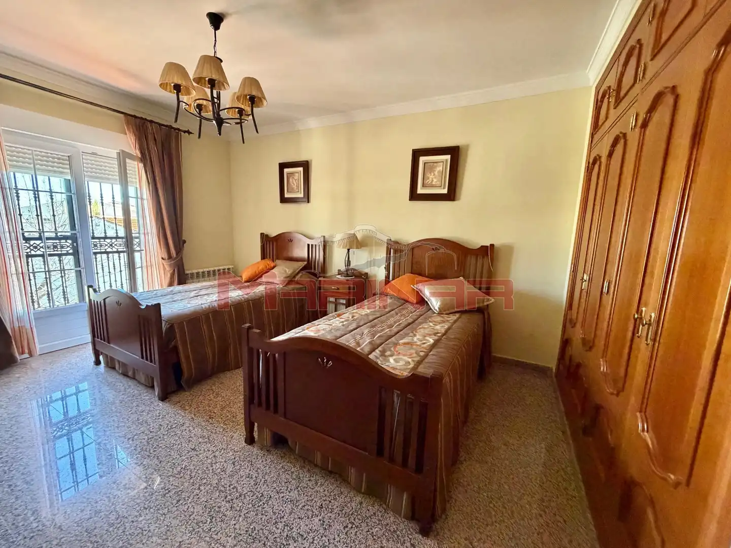 Habitación de Casa adosada en venta en Seseña con Calefacción, Jardín privado y Trastero