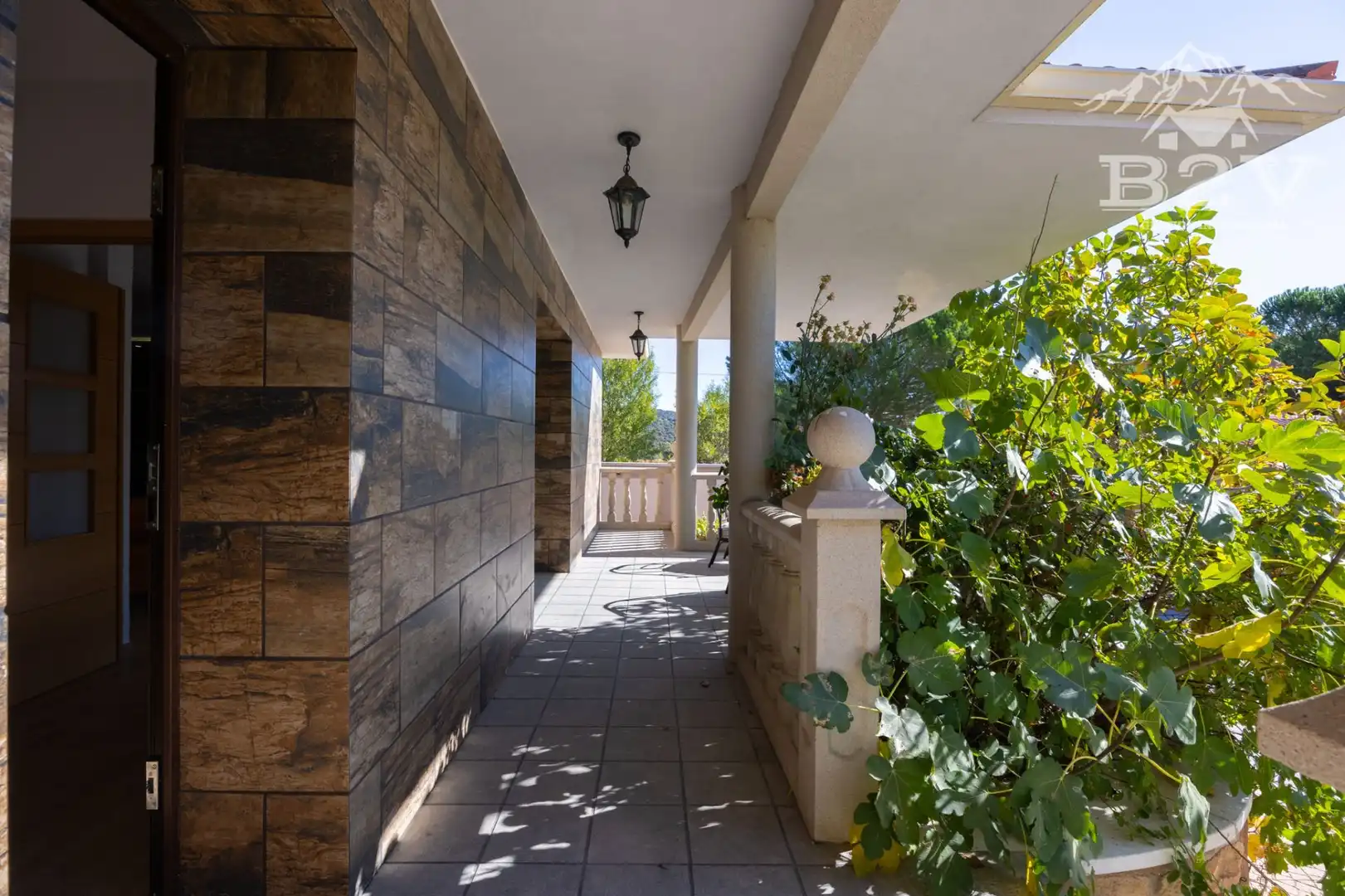 Houses for sale in Navalafuente  with Air Conditioner, Heating and Private garden