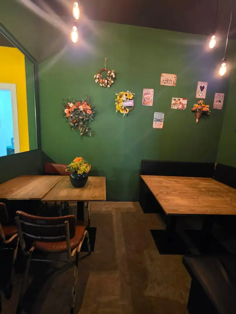 Geschaftsraum zur Miete in Barrio del Centro