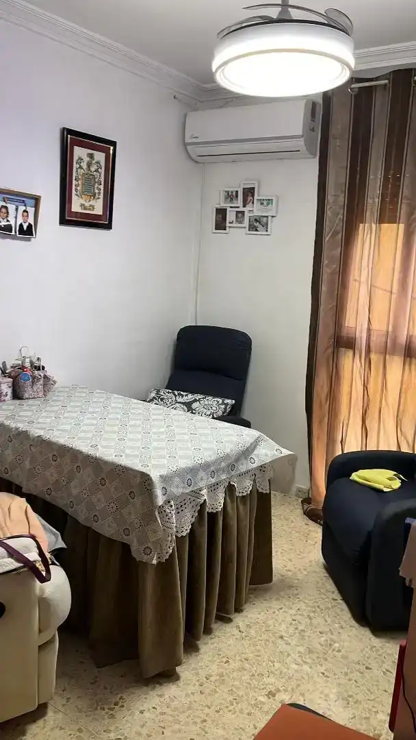 Pis en venda en Dos Hermanas amb Aire condicionat i Balcó