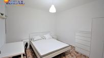 Bedroom of Flat for sale in  Granada Capital  with Balcony