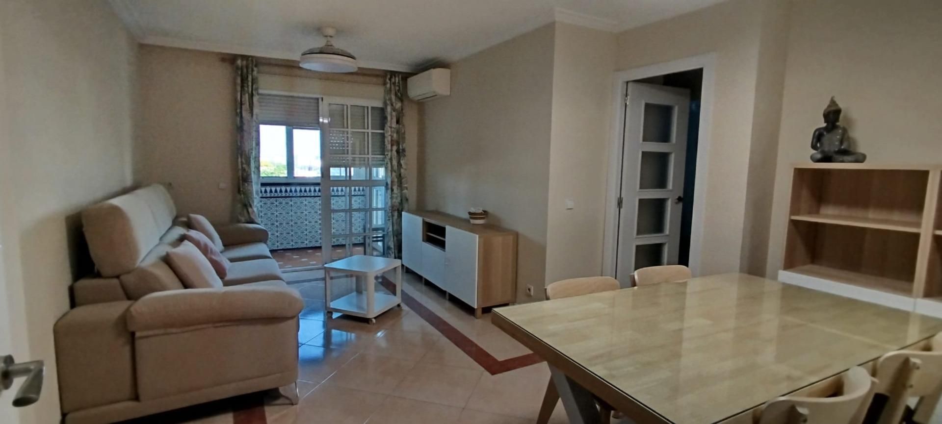 Dining room of Flat to rent in  Sevilla Capital  with Air Conditioner, Heating and Private garden