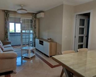 Dining room of Flat to rent in  Sevilla Capital  with Air Conditioner, Heating and Private garden