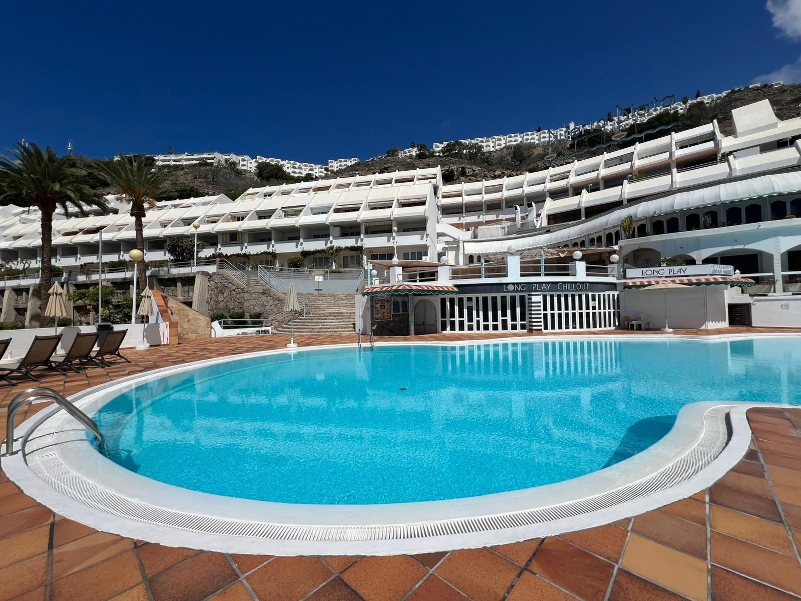 Piscina de Estudi de lloguer en Mogán amb Terrassa, Moblat i Piscina comunitària