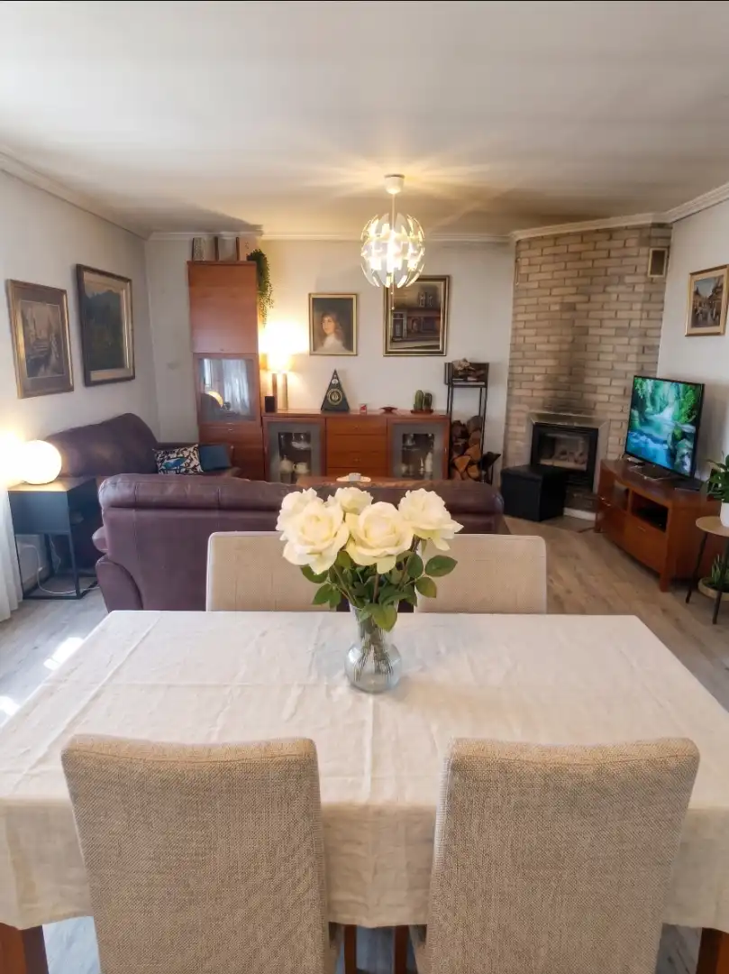 Comedor de Casa o chalet en venta en Villalbilla con Aire acondicionado, Calefacción y Jardín privado