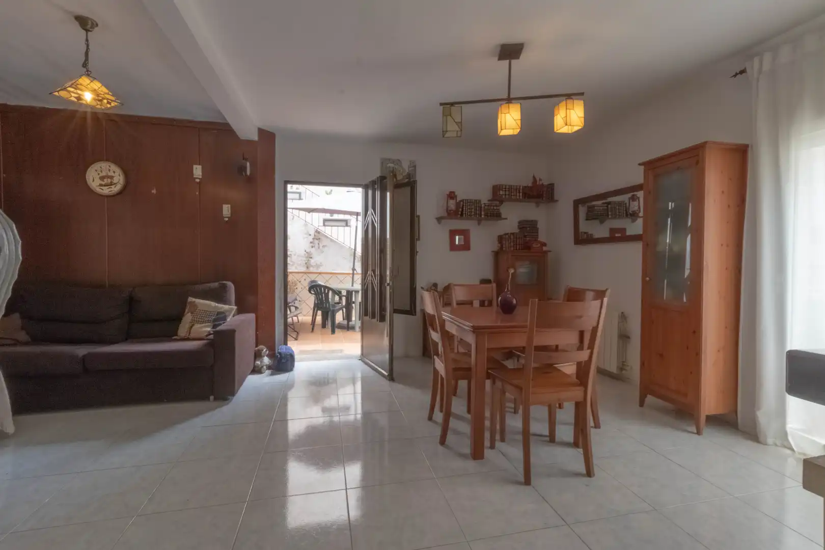 Comedor de Dúplex en venta en Sant Cebrià de Vallalta con Calefacción, Terraza y Horno