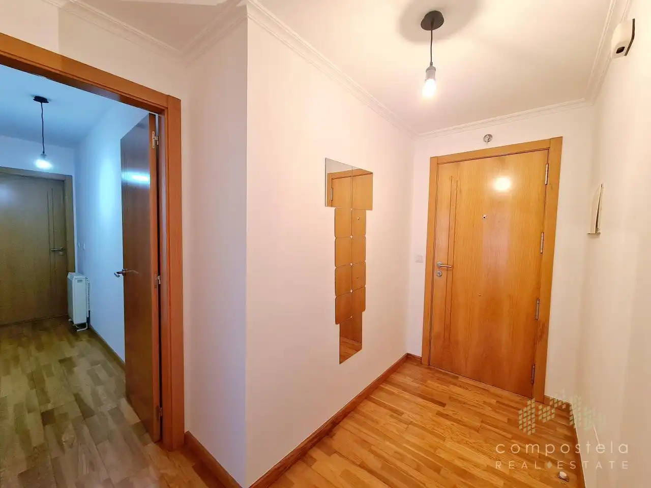 Attic for rent in Avda. Mahía, Bertamirans