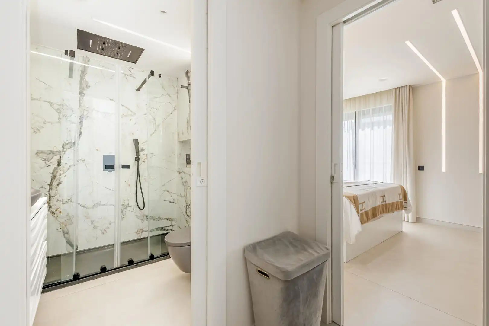 Baño de Ático en venta en Mijas con Aire acondicionado, Calefacción y Jardín privado